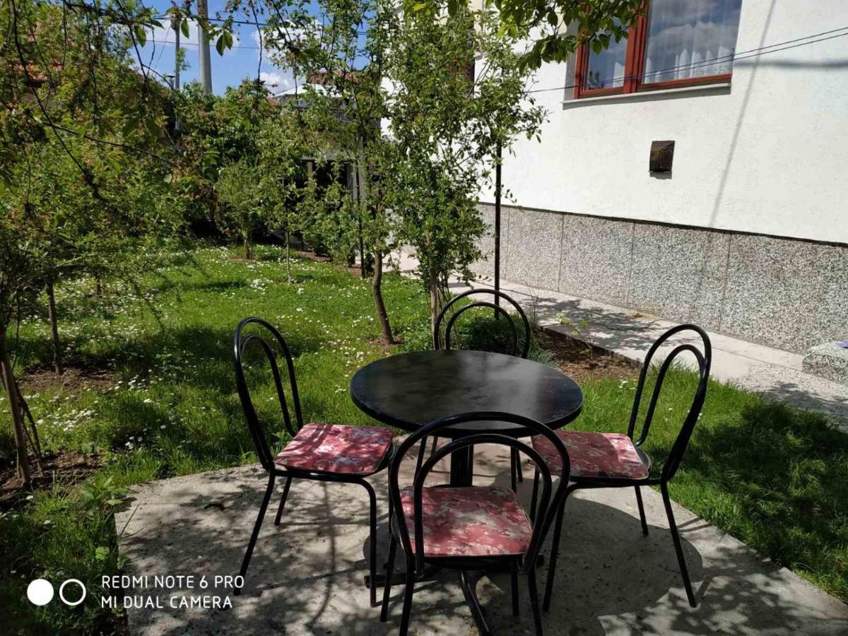 Guesthouse Vratnik サラエヴォ エクステリア 写真