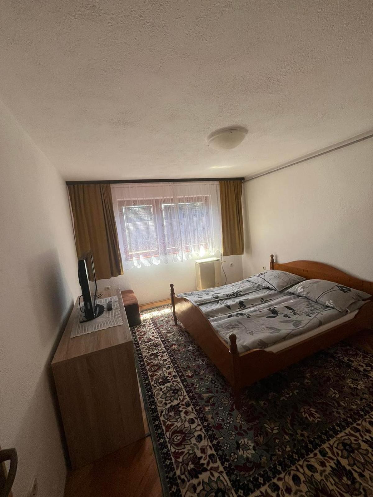 Guesthouse Vratnik サラエヴォ エクステリア 写真